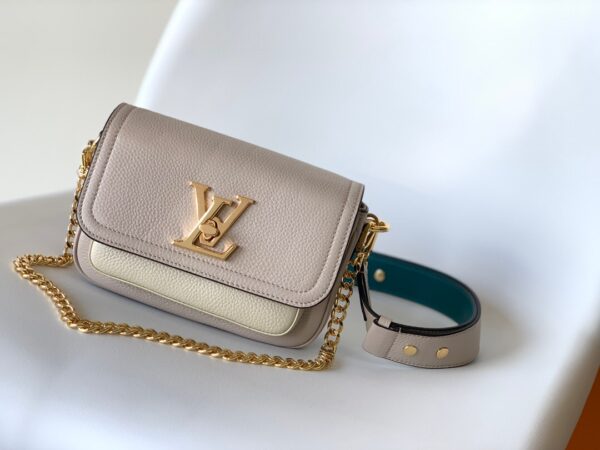 Replica Louis Vuitton LOCKME TENDER LV Bag Greige M58554 2