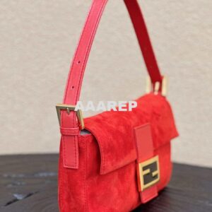 Replica Fendi 8339 Baguette Middle Age Solid Color Series Underarm Bag Red 2