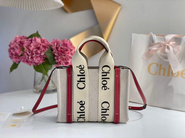 Replica Chloe 385E6690U Small Woody Tote Bag Red 3