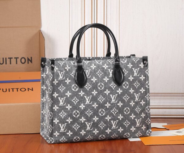 Replica Louis Vuitton ONTHEGO MM Bag Monogram Jacquard Denim M46448 4