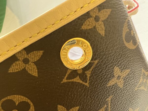 Replica Louis Vuitton LV Petit Noé Bag M40818 9