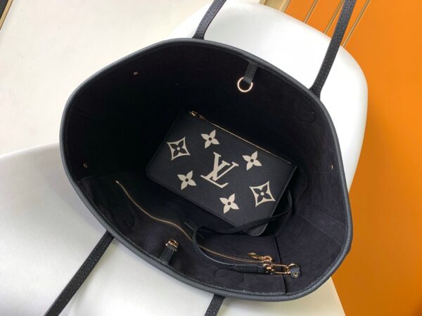 Replica Louis Vuitton LV Neverfull MM Black Bag M58907 10