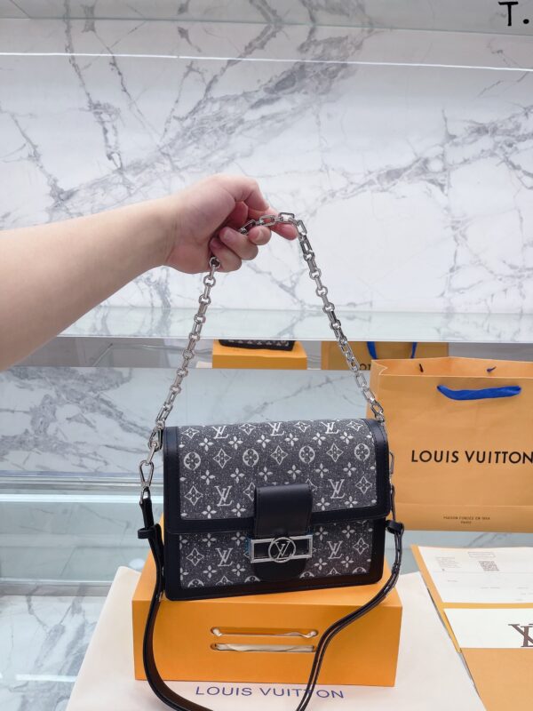 Replica Louis Vuitton DAUPHINE MM Bag Monogram Jacquard Denim M21458 5