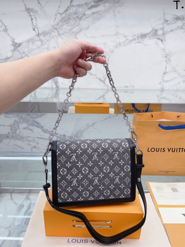 Replica Louis Vuitton DAUPHINE MM Bag Monogram Jacquard Denim M21458 6