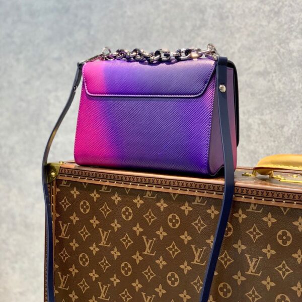 Replica Louis Vuitton Twist PM LV M59896 4