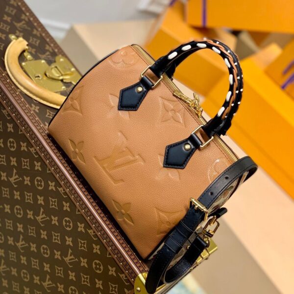 Replica Louis Vuitton Speedy Bandoulière 25 LV M45840 11