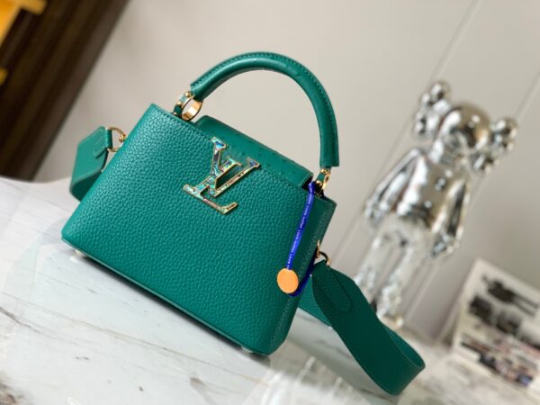 Replica Louis Vuitton Capucines Mini LV Bag Emerald Green M21164 4