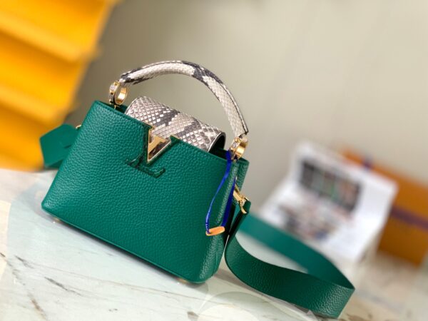 Replica Louis Vuitton Capucines Mini LV Bag Emeraude Green N80931 4