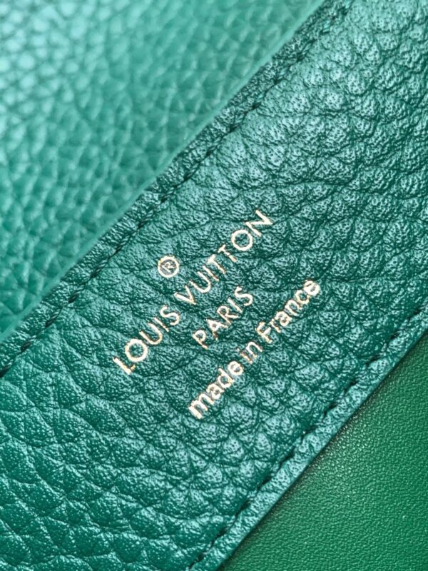 Replica Louis Vuitton Capucines Mini LV Bag Emeraude Green N80931 12