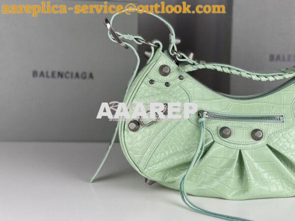 Replica Balenciaga Le Cagole XS S Shoulder Bag in Mint Supple Crocodil 21