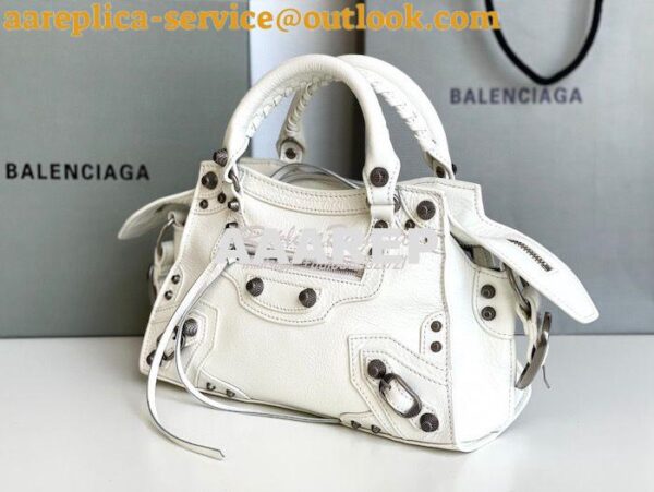 Replica Balenciaga Neo Cagole XS Handbag in White Arena Lambskin 70094 5