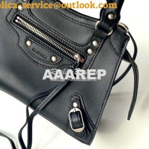 Replica Balenciaga Neo Classic Top Handle Bag in Smooth Calfskin 63852 2