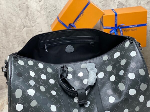 Replica Louis Vuitton LV X YK KEEPALL 55 M46401 11