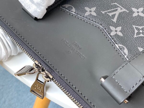 Replica Louis Vuitton BRIEFCASE EXPLORER LV M40566 8