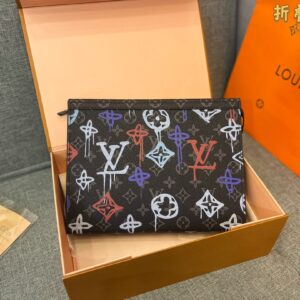 Replica Louis Vuitton POCHETTE VOYAGE M81803 2