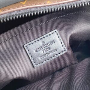 Replica Louis Vuitton S LOCK MESSENGER LV M46246 2