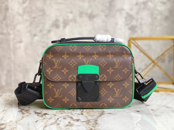 Replica Louis Vuitton S LOCK MESSENGER LV M46246 10