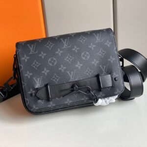 Replica Louis Vuitton STEAMER MESSENGER LV M45585 2