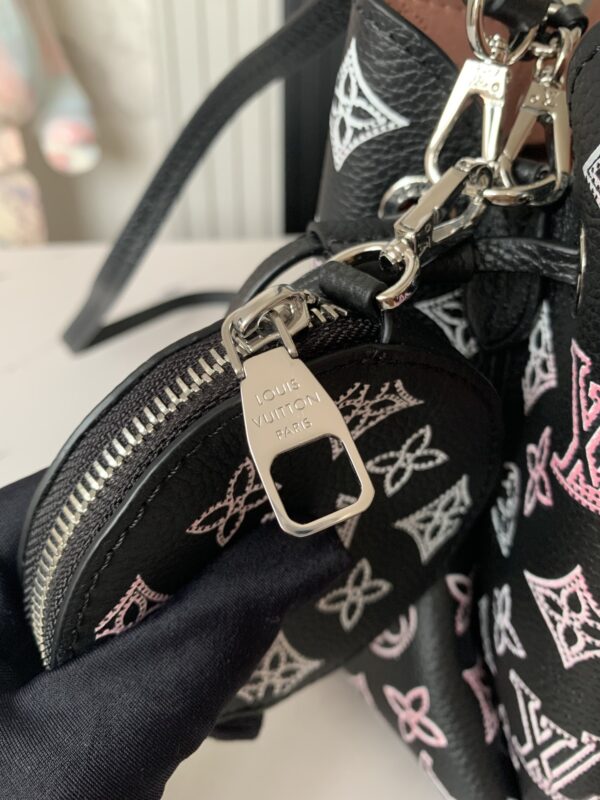 Replica Louis Vuitton Bella LV Bag M21096 7