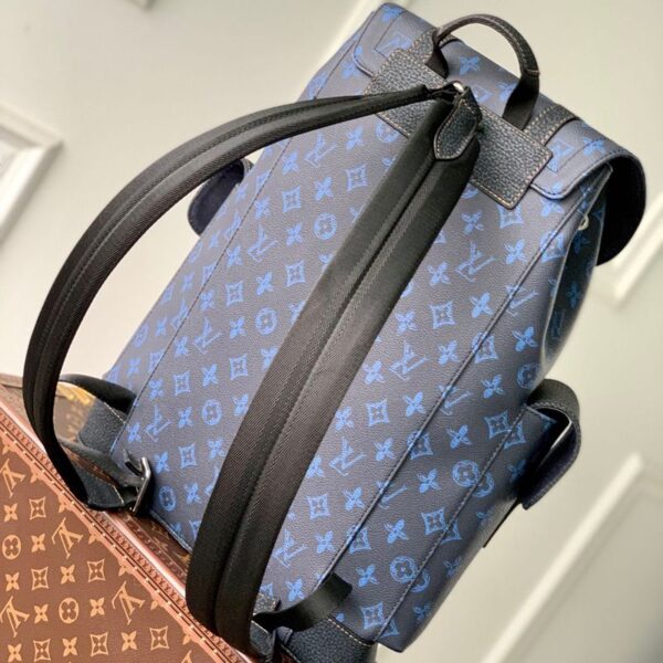 Replica Louis Vuitton Christopher MM LV M46338 5