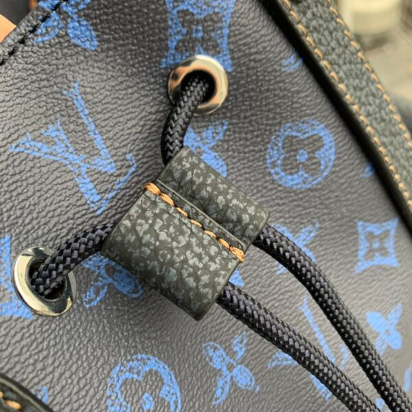 Replica Louis Vuitton Christopher MM LV M46338 10