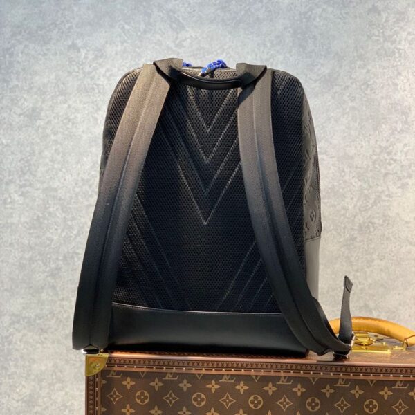 Replica Louis Vuitton Dean Backpack LV M59924 6