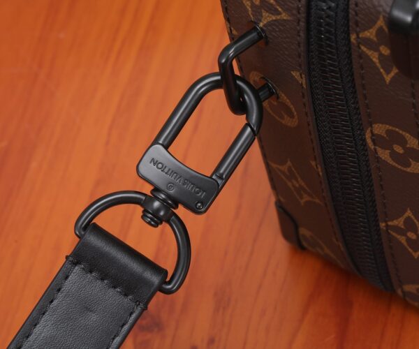 Replica Louis Vuitton HANDLE SOFT LV TRUNK M45935 8