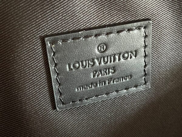 Replica Louis Vuitton HANDLE SOFT TRUNK LV M46264 10