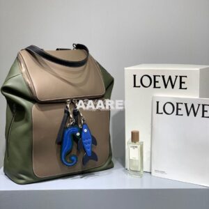 Replica Loewe Goya Backpack in Soft Natural Calfskin 66009 Taupe/Khaki 2