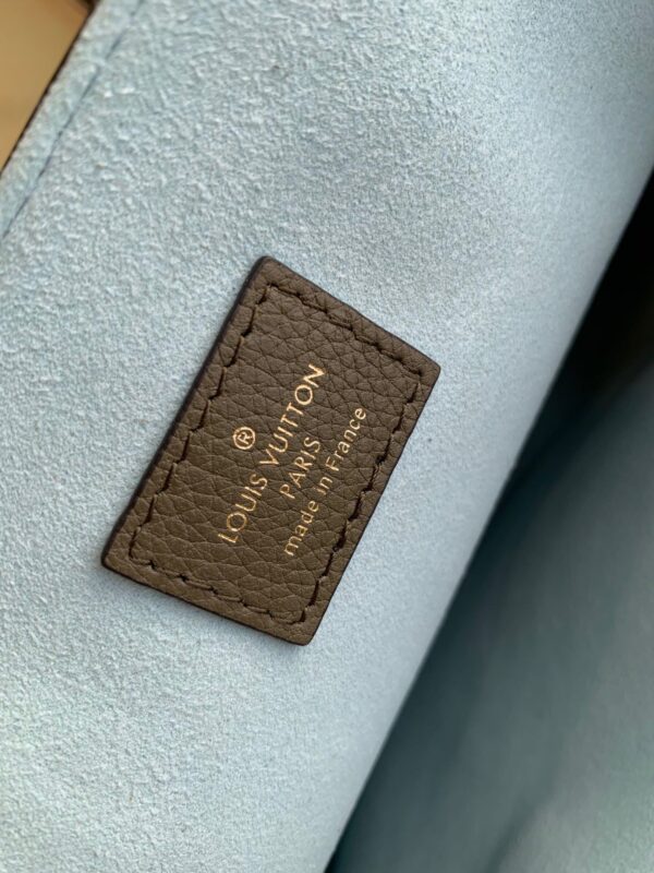 Replica Louis Vuitton Lockme Shopper LV M57508 3