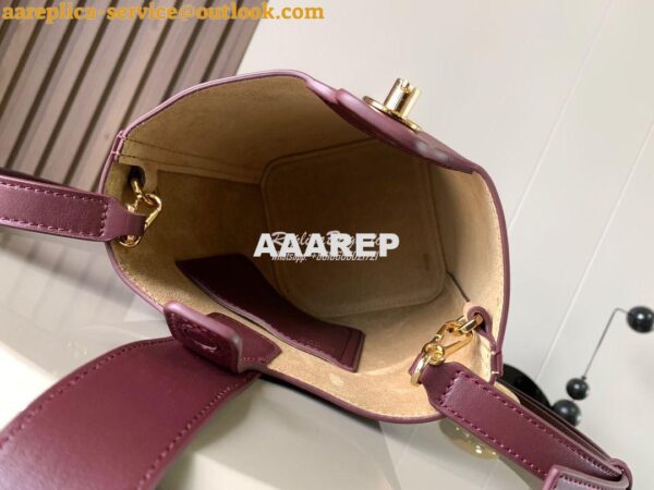 Replica Loewe Mini Pebble Bucket Bag In Mellow Calfskin 973618 Burgund 8