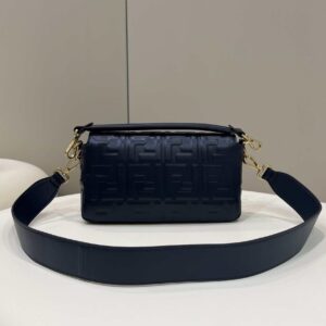 Replica Fendi 8BR600 Baguette Medium Black leather 0135M bag