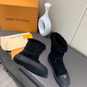 Replica Louis Vuitton Black Breezy Flat Ankle Boots 2