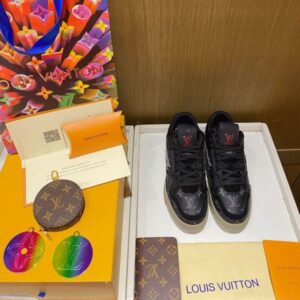 Replica LV Trainer Sneaker Louis Vuitton 1A8AA3 2