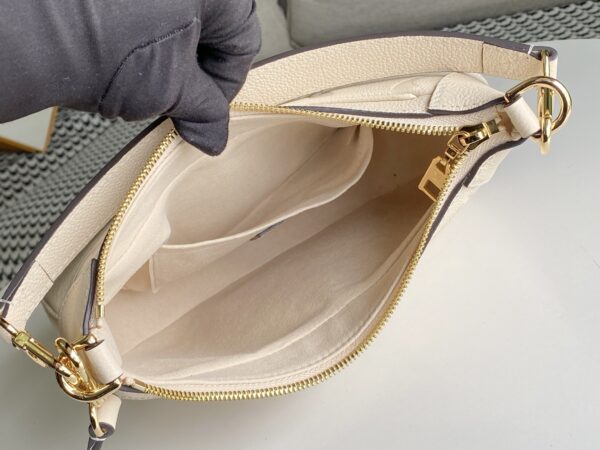 Replica Louis Vuitton LV BAGATELLE Crème Beige Bag M46099 11