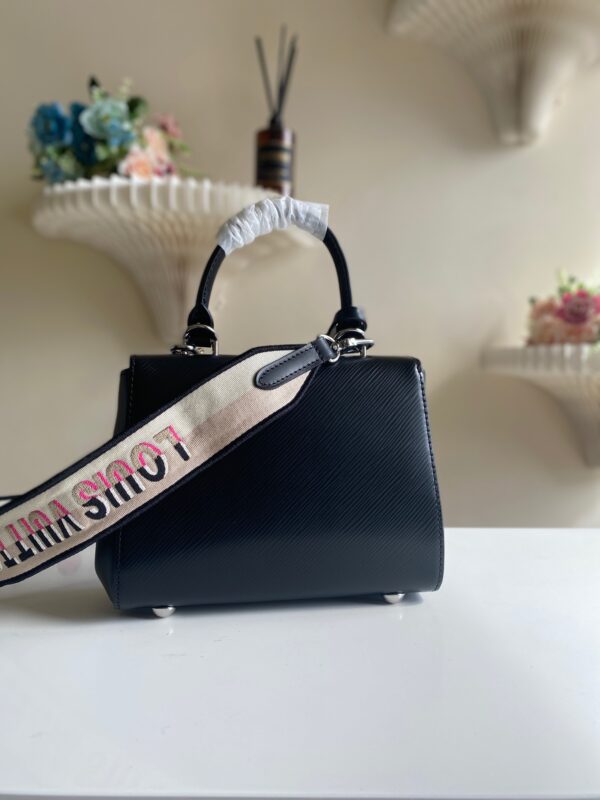 Replica Louis Vuitton LV CLUNY MINI Black Bag M58925 4