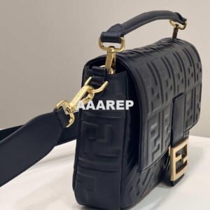 Replica Fendi 8BR771 Baguette Large Black leather bag