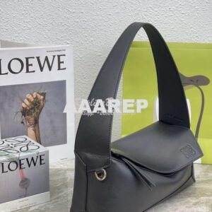 Replica Loewe Puzzle Hobo Bag In Nappa Calfskin A510J67 Black 2