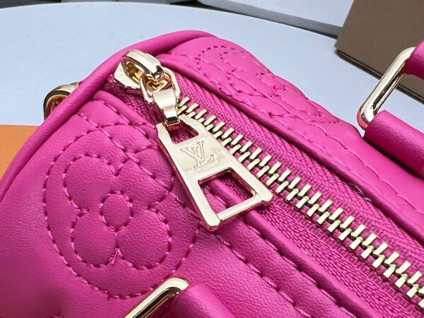 Replica Louis Vuitton LV PAPILLON BB Bag Dragon Fruit Pink M59826 7