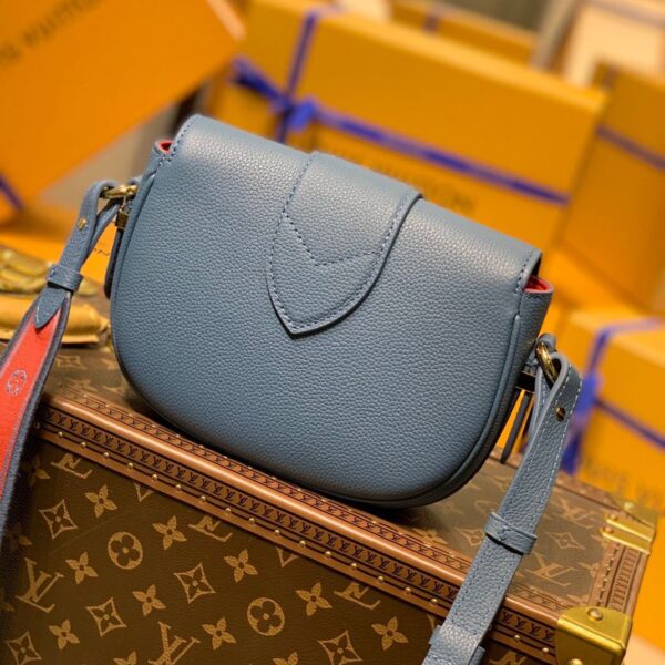 Replica Louis Vuitton LV Pont 9 Soft PM M58964 4