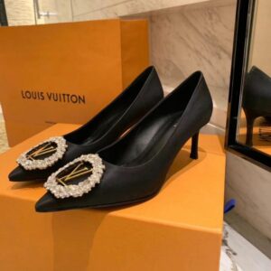 Replica Louis Vuitton LV Madeleine Pump 1A64AT 2