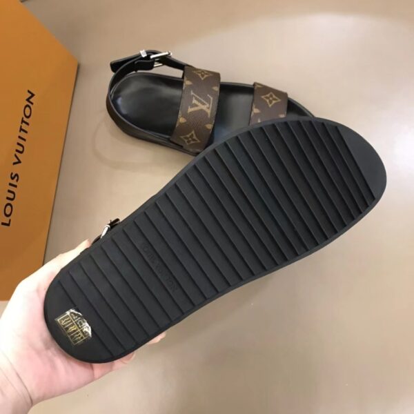 Replica Louis Vuitton Flat Sandals 7