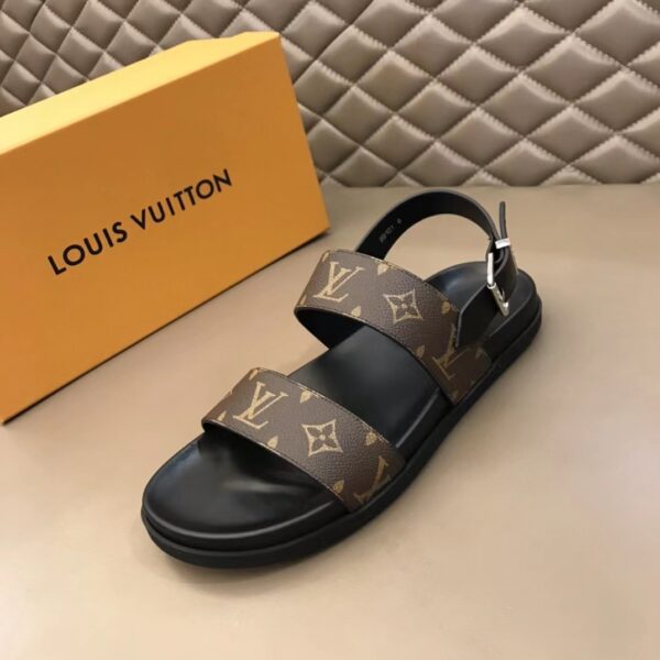 Replica Louis Vuitton Flat Sandals 8