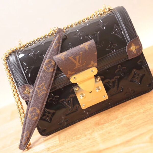 Replica Louis Vuitton LV Wynwood Chain Bag M90516