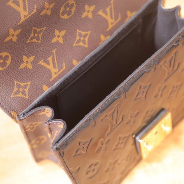 Replica Louis Vuitton LV Wynwood Chain Bag M90516 6