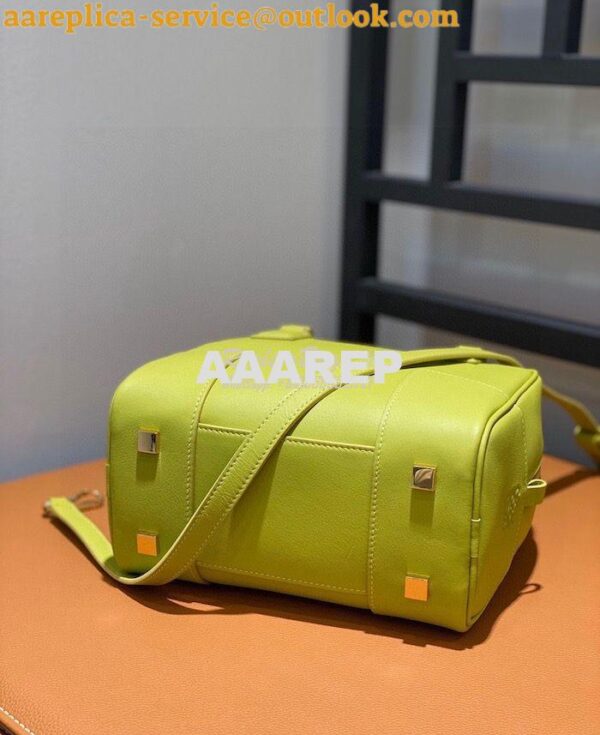 Replica Loewe Amazona 19 Square Bag in Nappa Calfskin A039N10 Lime 11