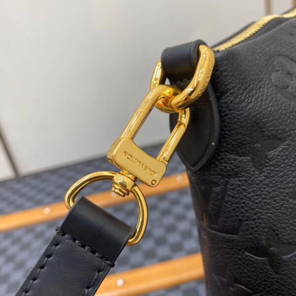 Replica Louis Vuitton M44421 LV V Tote MM 4