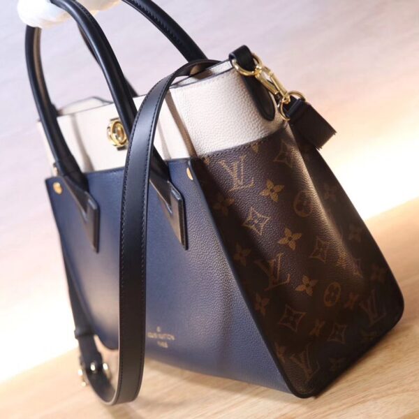 Replica Louis Vuitton On My Side LV M55933 2