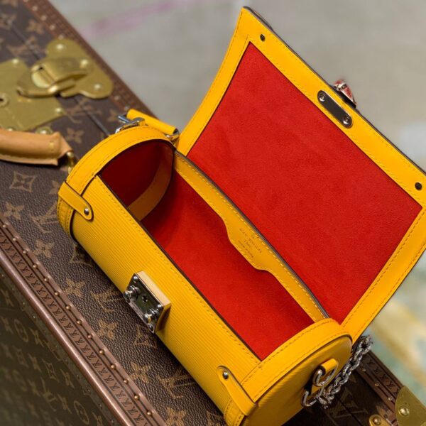 Replica Louis Vuitton Papillon Trunk LV M58647 8