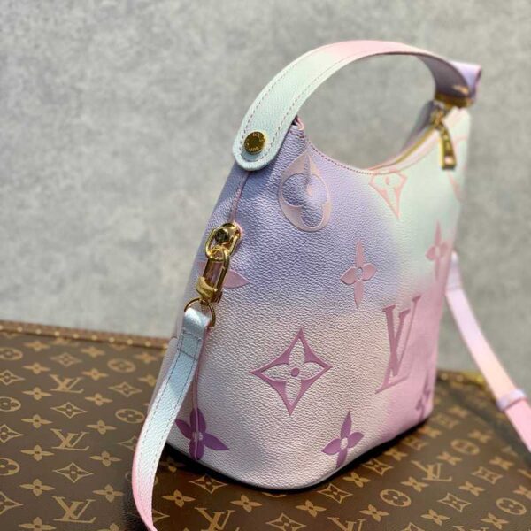 Replica Louis Vuitton Marshmallow LV M46080 5